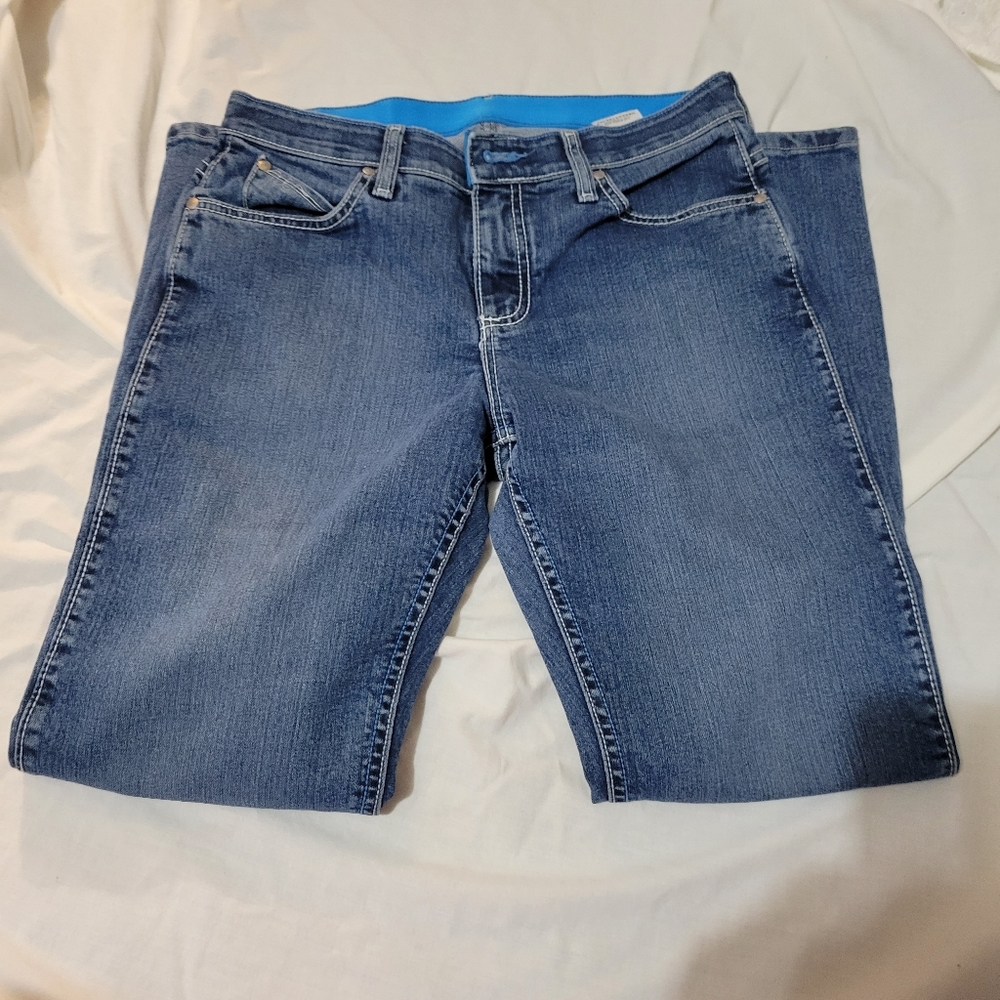 Women's Wrangler Jean Co